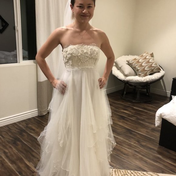 David Fielden Goddess Wedding Dress (Worn Once) - Picture 3 of 6